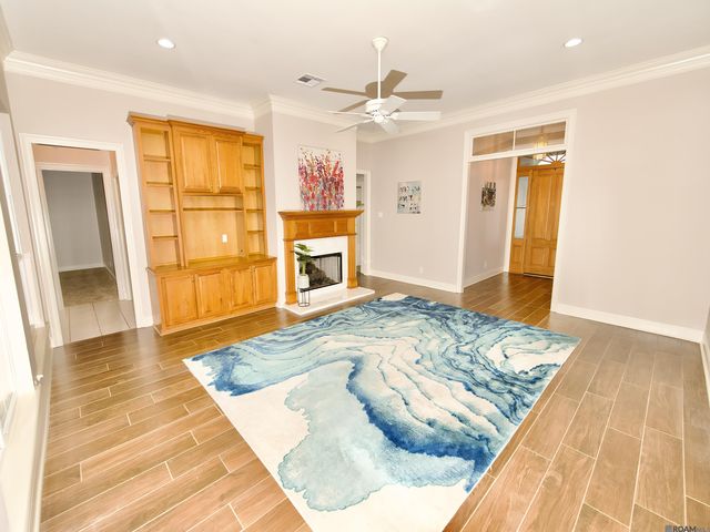 15509 Therese Ct, Prairieville, LA 70769