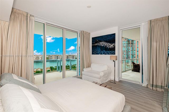 50 S Pointe Dr 1804, Miami Beach, FL 33139