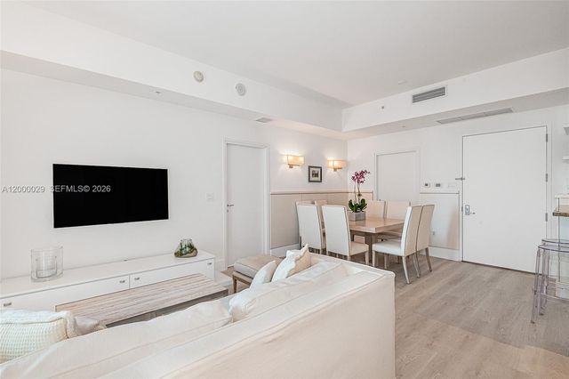 50 S Pointe Dr 1804, Miami Beach, FL 33139