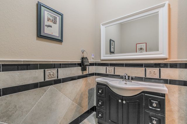 4411 Lake Breeze Drive, Mckinney, TX 75071