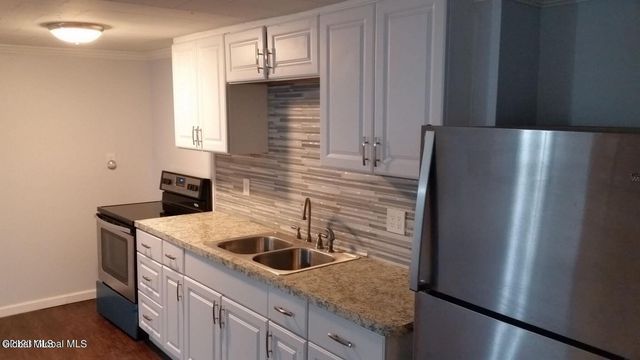 34-36 Sparkill Avenue, Albany, NY 12209