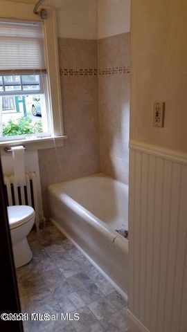 34-36 Sparkill Avenue, Albany, NY 12209