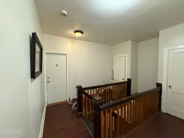 34-36 Sparkill Avenue, Albany, NY 12209