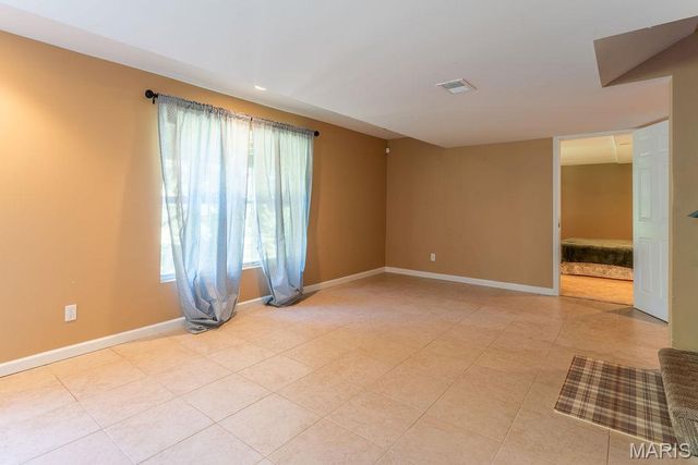 6029 Timber Hollow Lane, High Ridge, MO 63049