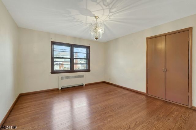 264 Lincoln Pl, Garfield City, NJ 07026