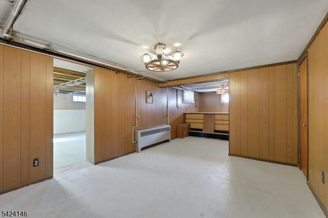 264 Lincoln Pl, Garfield City, NJ 07026