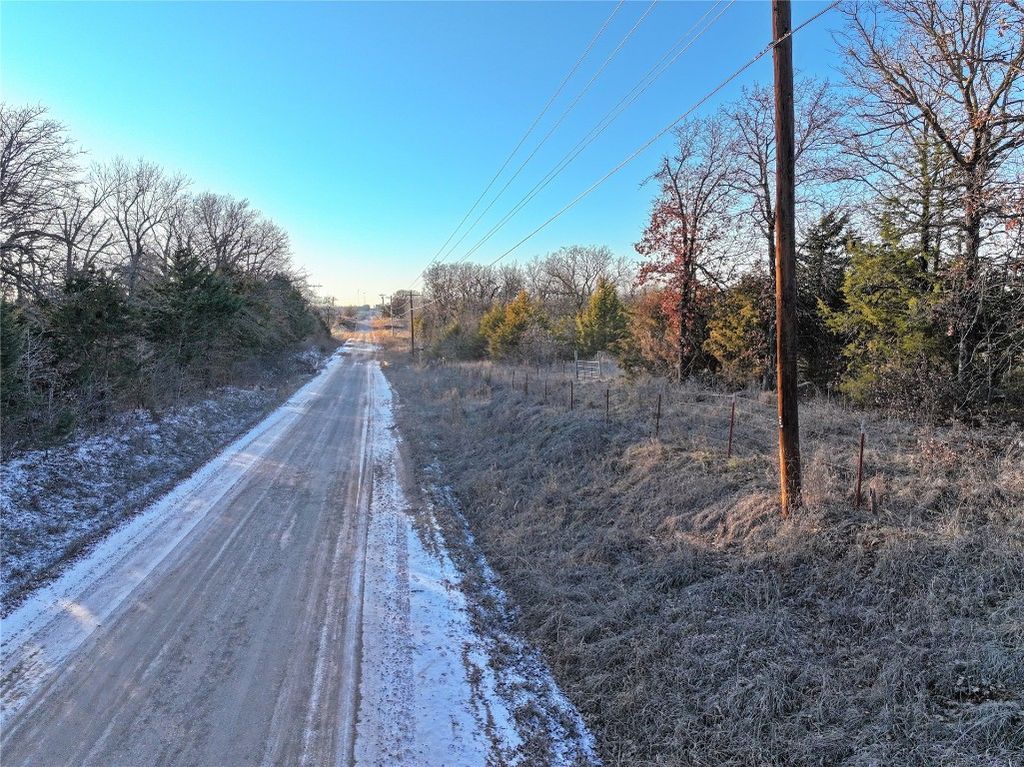 E 980 Road, Chandler, OK 74834