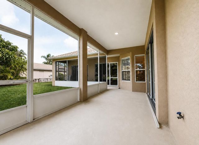 2811 Serenity Circle S, Fort Pierce, FL 34981