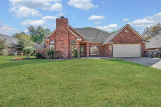 3107 NE Heritage Dr, Lawton, OK 73507