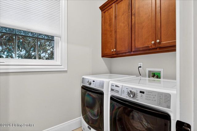 4911 Spring Farm Rd, Prospect, KY 40059