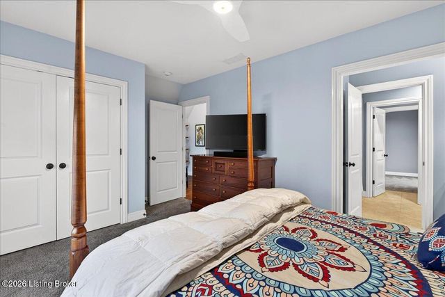 4911 Spring Farm Rd, Prospect, KY 40059