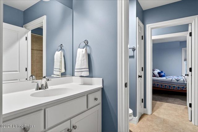 4911 Spring Farm Rd, Prospect, KY 40059