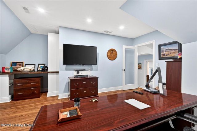 4911 Spring Farm Rd, Prospect, KY 40059