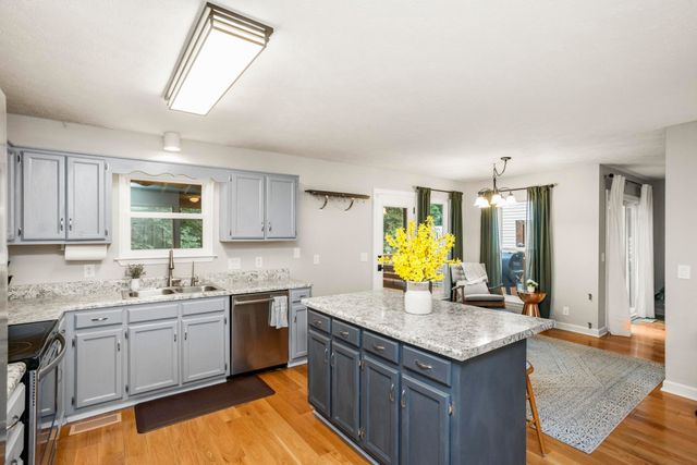 3324 Cobble St, Nashville, TN 37211