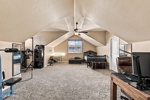 2754 E PARKVIEW Drive, Gilbert, AZ 85295