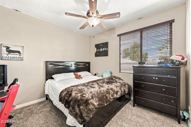 2754 E PARKVIEW Drive, Gilbert, AZ 85295