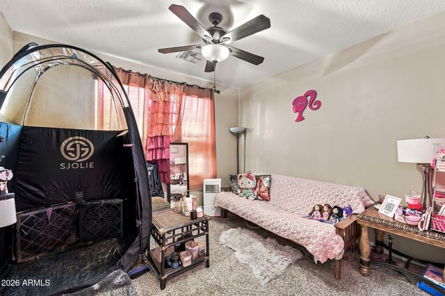 2754 E PARKVIEW Drive, Gilbert, AZ 85295