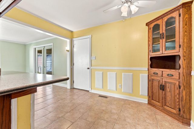 1523 Melbourne Drive, New Haven, IN 46774