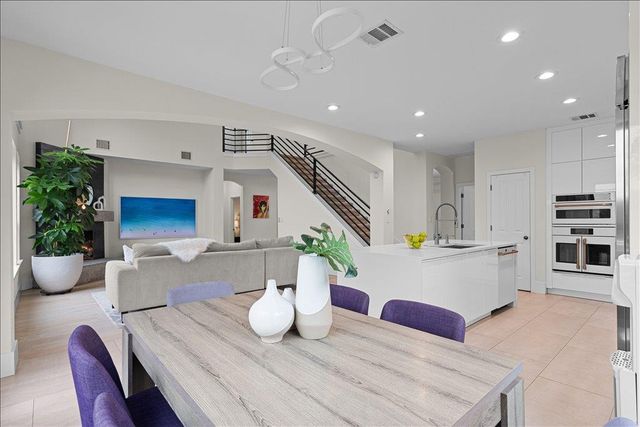 6729 Hansa LOOP, Austin, TX 78739