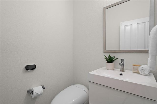 6729 Hansa LOOP, Austin, TX 78739