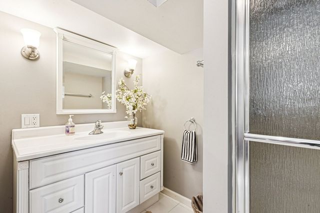 1115 Colfax Street, Evanston, IL 60201