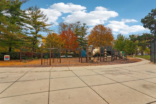 1115 Colfax Street, Evanston, IL 60201