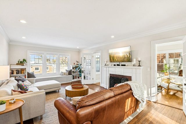 1115 Colfax Street, Evanston, IL 60201