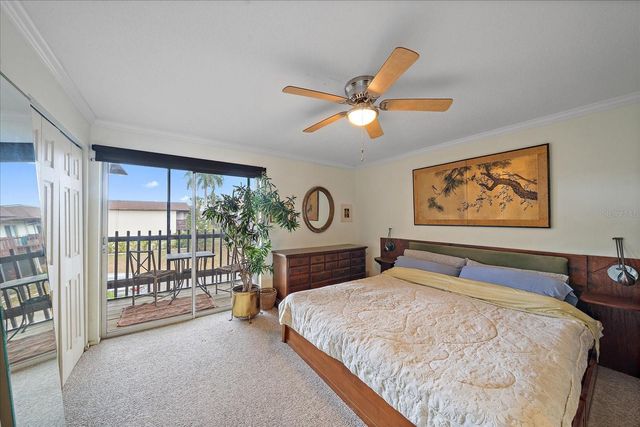 3357 RAMBLEWOOD DRIVE N 3357, Sarasota, FL 34237