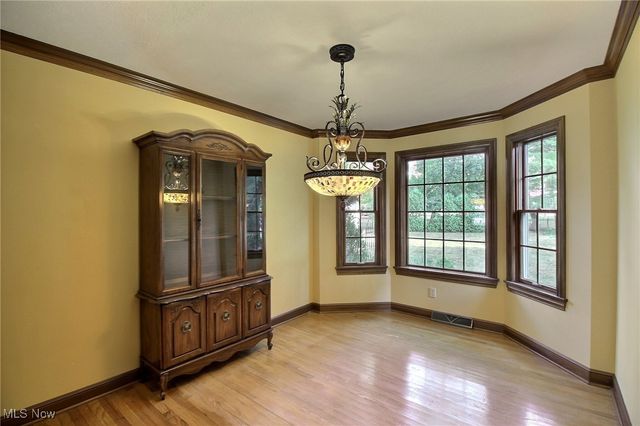 7541 Hollycroft Lane, Mentor, OH 44060