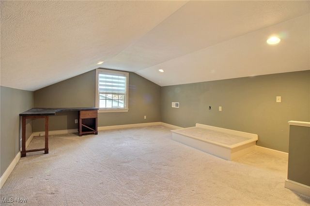 7541 Hollycroft Lane, Mentor, OH 44060