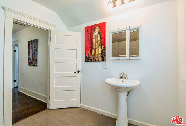 1619 W 23rd Street, Los Angeles, CA 90007
