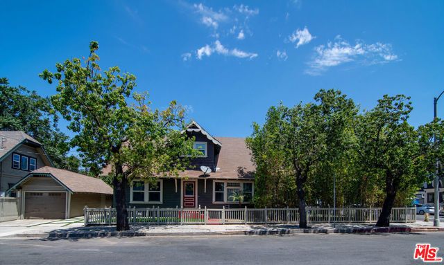 1619 W 23rd Street, Los Angeles, CA 90007