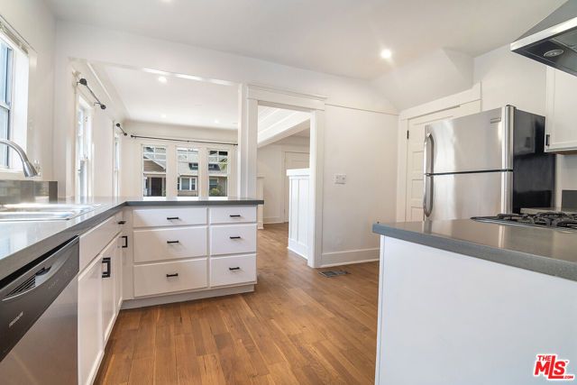1619 W 23rd Street, Los Angeles, CA 90007