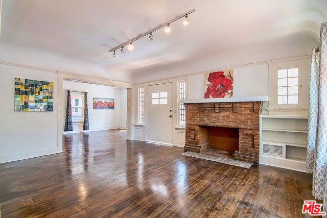 1619 W 23rd Street, Los Angeles, CA 90007