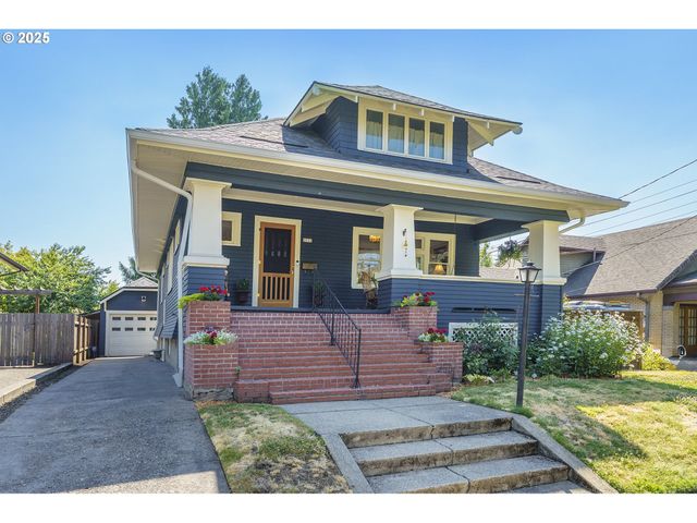 2934 Ne 26TH Ave, Portland, OR 97212