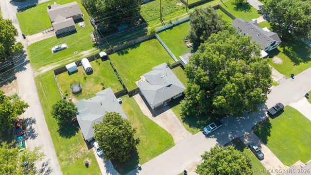 605 N C Avenue, Cleveland, OK 74020