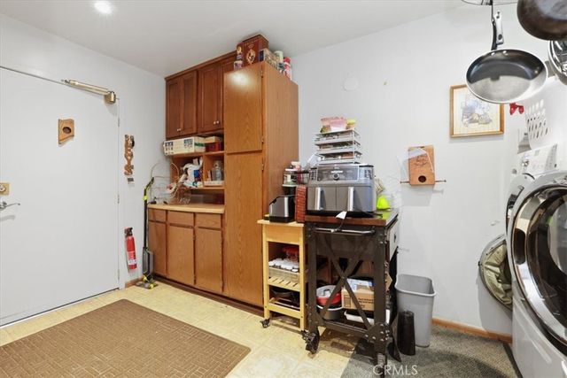 10426 Bonneville, Riverside, CA 92505