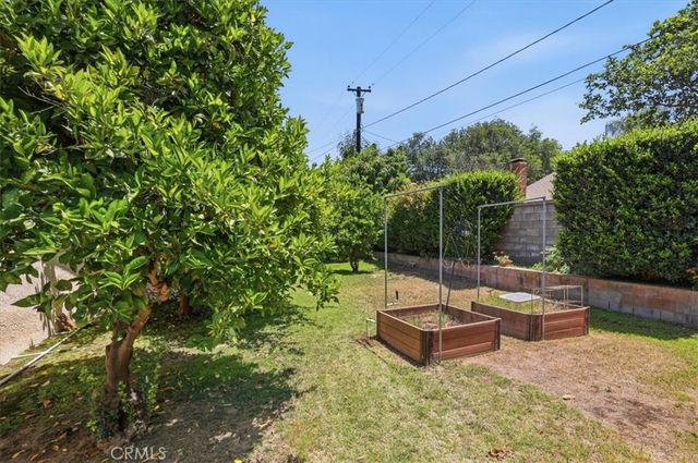 10426 Bonneville, Riverside, CA 92505