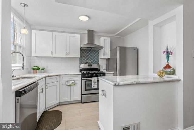 7835 GILBERT ST, Philadelphia, PA 19150
