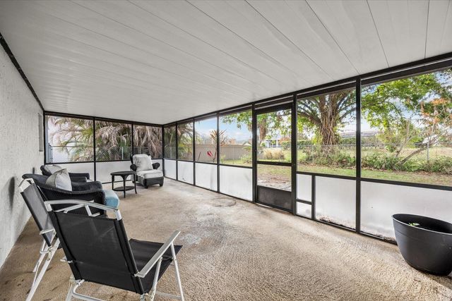 1250 SE Petunia Avenue, Port St. Lucie, Port St Lucie, FL 34952