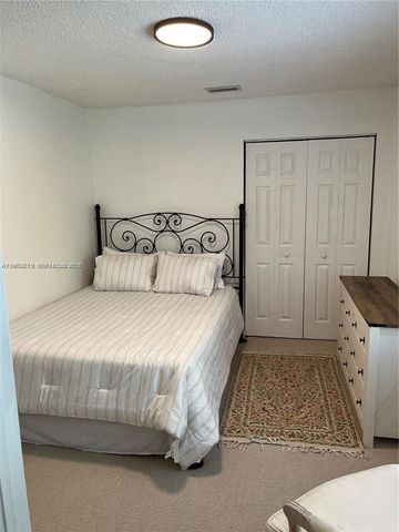 4619 Palmbrooke Cir, West Palm Beach, FL 33417