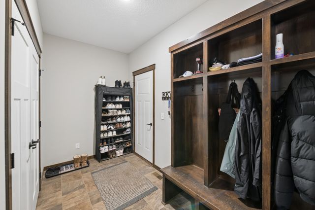 31346 Naples Street NE, Cambridge, MN 55008