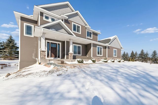 31346 Naples Street NE, Cambridge, MN 55008