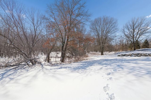 31346 Naples Street NE, Cambridge, MN 55008