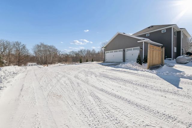 31346 Naples Street NE, Cambridge, MN 55008
