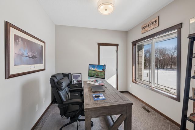 31346 Naples Street NE, Cambridge, MN 55008