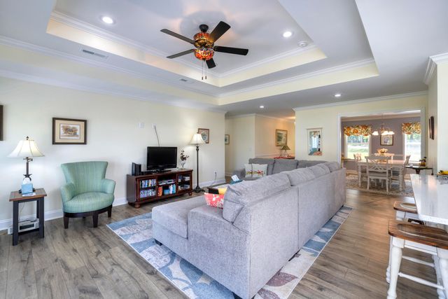 1226 Lesesne Drive, Manning, SC 29102