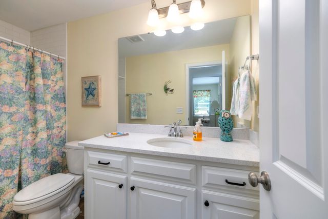 1226 Lesesne Drive, Manning, SC 29102