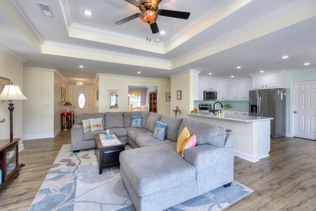 1226 Lesesne Drive, Manning, SC 29102