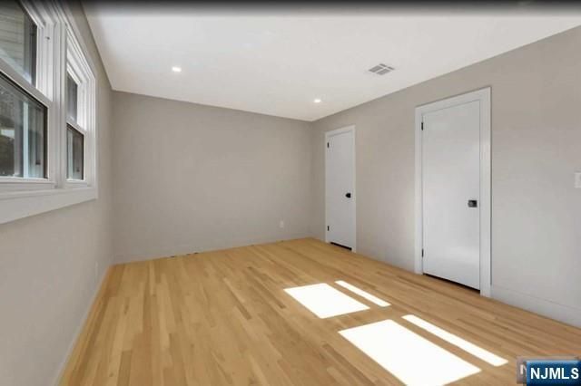 22 Greentree Terrace, Tenafly, NJ 07670